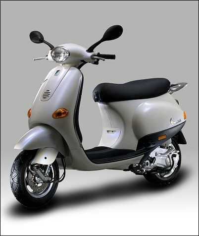Vespa ET2 Studio
